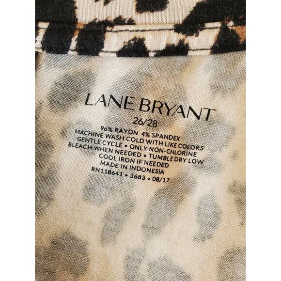 Lane Bryant Womens Beige Leopard print Rayon Casual V Neck Top Blouse Size 26/28 - Picture 8 of 10